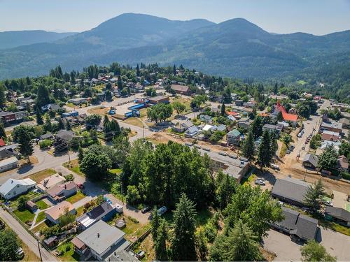 Lot 13-20 Third Avenue, Rossland, BC 