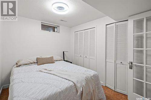 502 Sturgeon Drive, Saskatoon, SK - Indoor Photo Showing Bedroom