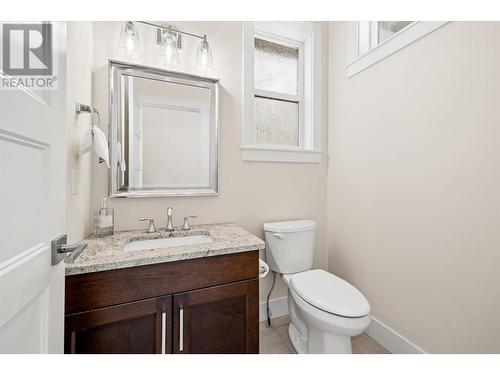 9142 Heritage Drive, Lake Country, BC - Indoor Photo Showing Bathroom