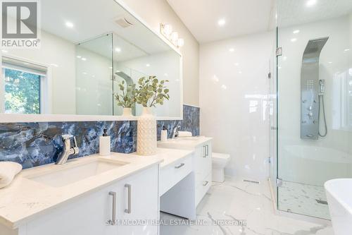 6 Campview Road, Hamilton (Winona Park), ON - Indoor Photo Showing Bathroom