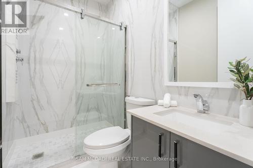 6 Campview Road, Hamilton (Winona Park), ON - Indoor Photo Showing Bathroom