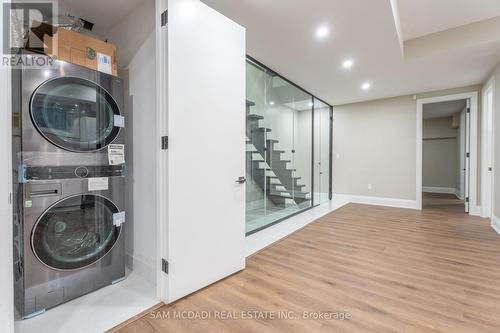 6 Campview Road, Hamilton (Winona Park), ON - Indoor Photo Showing Laundry Room