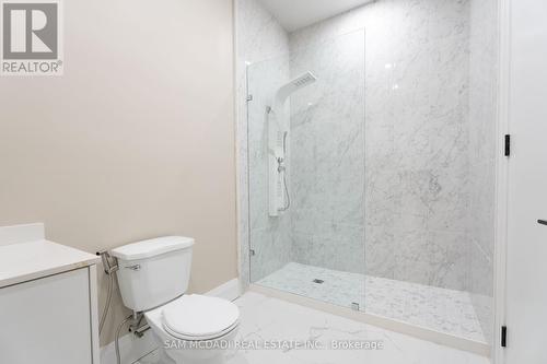 6 Campview Road, Hamilton (Winona Park), ON - Indoor Photo Showing Bathroom