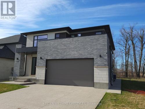 2288 Red Thorne Avenue, London, ON - Outdoor