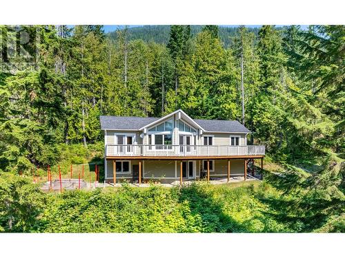 16242 Selkirk Road, Crawford Bay, BC - Outdoor With Deck Patio Veranda