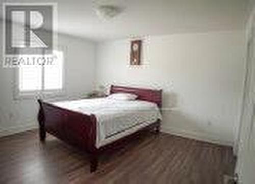 32 Mabern Street, Barrie (Holly), ON - Indoor Photo Showing Bedroom