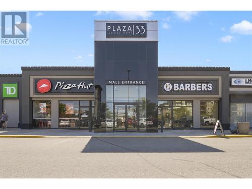 195 & 301 33 Highway W, Kelowna, BC 