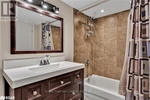 1197 Eldorado Avenue, Oshawa (Eastdale), ON - Indoor Photo Showing Bathroom