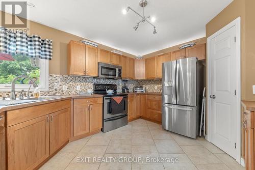 12 Kyle Court, Quinte West, ON - Indoor Photo Showing Kitchen With Double Sink