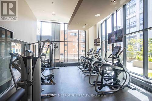 2116 - 460 Adelaide Street E, Toronto (Moss Park), ON - Indoor Photo Showing Gym Room