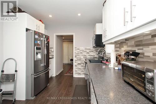 11 Biscayne Boulevard, Georgina (Keswick South), ON - Indoor Photo Showing Kitchen