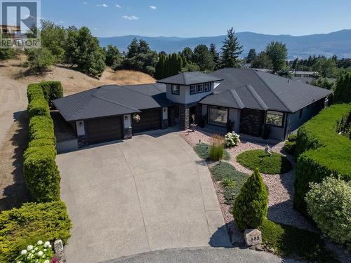 885 Stevenson Road, West Kelowna, BC - Outdoor With Facade