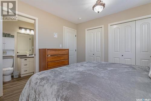 10 Friesen Street E, Laird Rm No. 404, SK - Indoor Photo Showing Bedroom