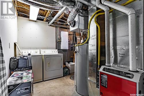 10 Friesen Street E, Laird Rm No. 404, SK - Indoor Photo Showing Laundry Room