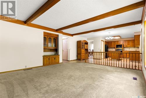 2610 Thornicroft Bay E, Regina, SK - Indoor Photo Showing Other Room