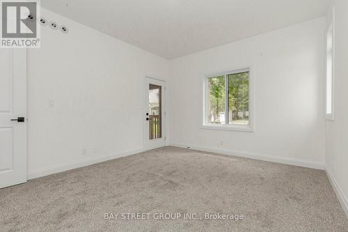 1 - 242 Mount Pleasant Street, Brantford, ON - Indoor Photo Showing Other Room