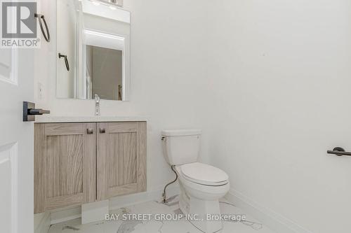 1 - 242 Mount Pleasant Street, Brantford, ON - Indoor Photo Showing Bathroom