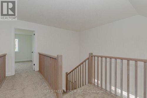 1 - 242 Mount Pleasant Street, Brantford, ON - Indoor Photo Showing Other Room