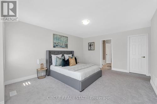 20 Branigan Crescent, Halton Hills, ON - Indoor Photo Showing Bedroom