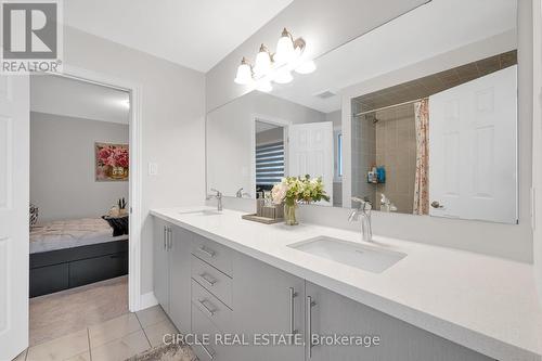 20 Branigan Crescent, Halton Hills, ON - Indoor Photo Showing Bathroom