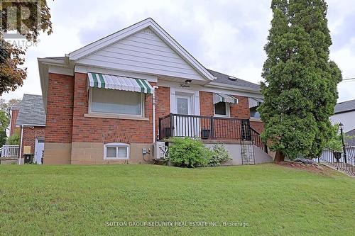 15 Beechborough Avenue, Toronto (Beechborough-Greenbrook), ON - Outdoor With Deck Patio Veranda