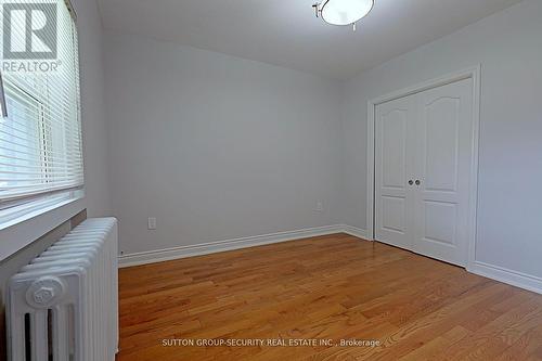 15 Beechborough Avenue, Toronto (Beechborough-Greenbrook), ON - Indoor Photo Showing Other Room