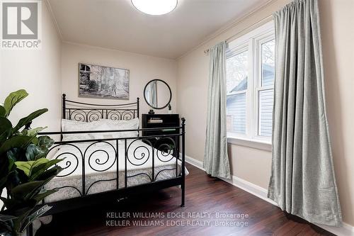 17 Dundas Street, Hamilton (Dundas), ON - Indoor Photo Showing Other Room