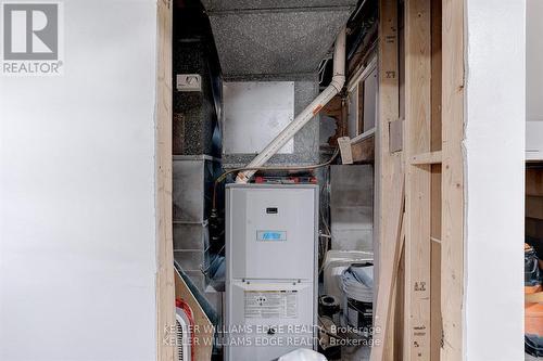 17 Dundas Street, Hamilton (Dundas), ON - Indoor Photo Showing Basement