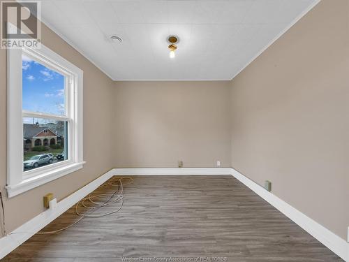 1339 Benjamin Avenue, Windsor, ON - Indoor Photo Showing Other Room