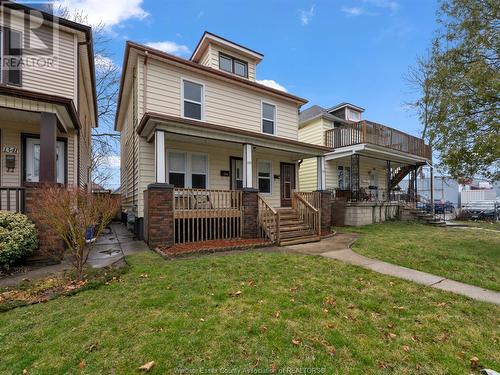 1339 Benjamin Avenue, Windsor, ON - Outdoor With Deck Patio Veranda With Facade