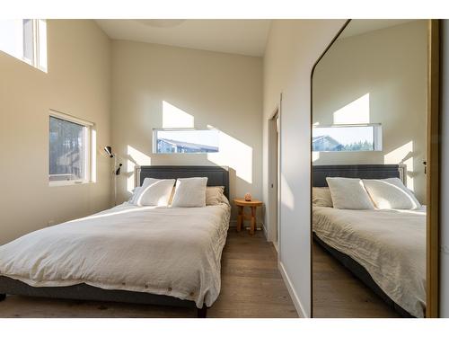 12 - 1512 Granite Drive, Golden, BC - Indoor Photo Showing Bedroom