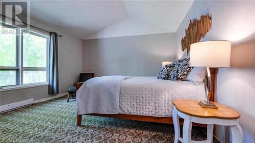 72 South Shore Road, Northern Bruce Peninsula, ON - Indoor Photo Showing Bedroom