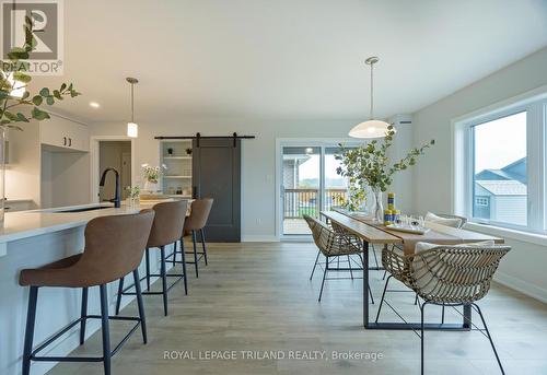 57 White Tail Path, Central Elgin, ON - Indoor Photo Showing Dining Room