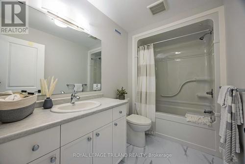 57 White Tail Path, Central Elgin, ON - Indoor Photo Showing Bathroom