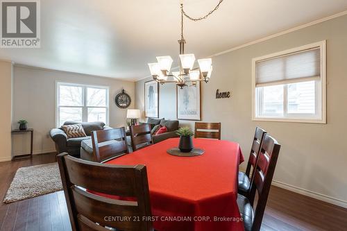 174 Portsmouth Crescent, London, ON - Indoor Photo Showing Dining Room