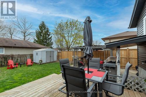 174 Portsmouth Crescent, London, ON - Outdoor With Deck Patio Veranda With Exterior