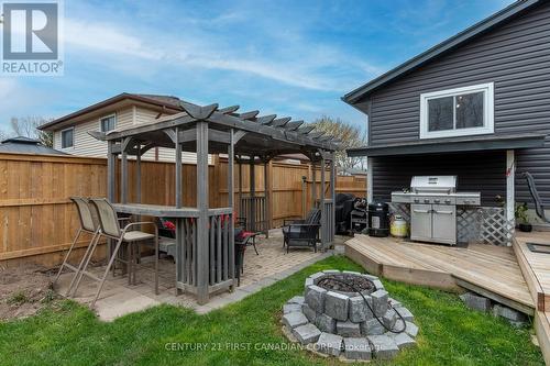 174 Portsmouth Crescent, London, ON - Outdoor With Deck Patio Veranda