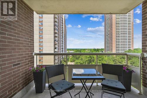 806 - 175 Hilda Avenue, Toronto (Newtonbrook West), ON - Outdoor With Balcony With Exterior