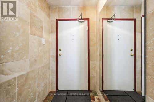 806 - 175 Hilda Avenue, Toronto (Newtonbrook West), ON - Indoor Photo Showing Bathroom