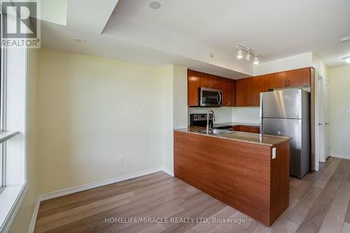 317 - 1070 Progress Avenue, Toronto (Malvern), ON - Indoor Photo Showing Kitchen