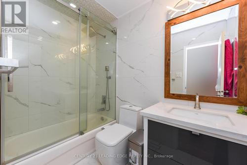 20 Bridesburg Drive, Toronto (Kingsview Village-The Westway), ON - Indoor Photo Showing Bathroom