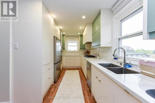 20 Bridesburg Drive, Toronto (Kingsview Village-The Westway), ON - Indoor Photo Showing Kitchen With Double Sink