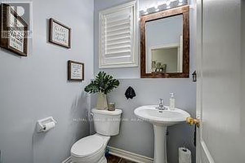 58 Hardgate Crescent, Brampton (Northwest Sandalwood Parkway), ON - Indoor Photo Showing Bathroom