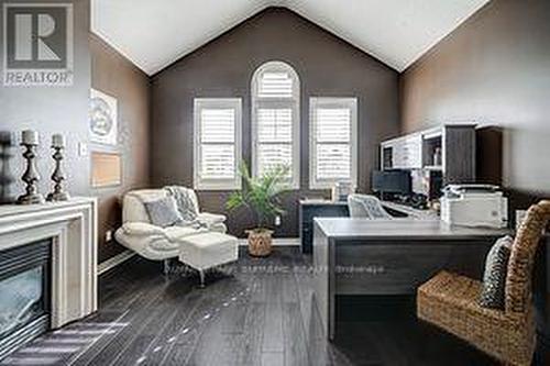 58 Hardgate Crescent, Brampton (Northwest Sandalwood Parkway), ON - Indoor Photo Showing Living Room With Fireplace