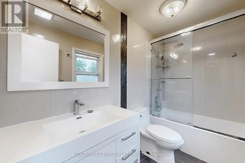 35 Moon Valley Drive, Toronto (West Humber-Clairville), ON - Indoor Photo Showing Bathroom