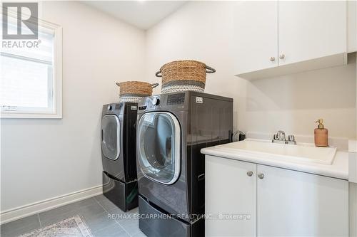 98 Cattail Crescent, Hamilton (Waterdown), ON - Indoor Photo Showing Laundry Room