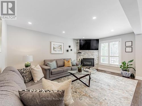 1 Hill Farm Road, King (Nobleton), ON - Indoor Photo Showing Living Room With Fireplace