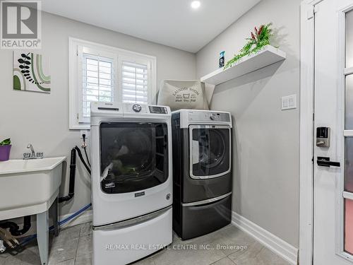 1 Hill Farm Road, King (Nobleton), ON - Indoor Photo Showing Laundry Room