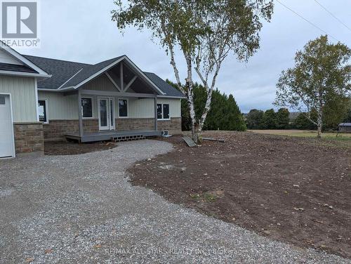 533 Country Lane, Kawartha Lakes, ON - Outdoor