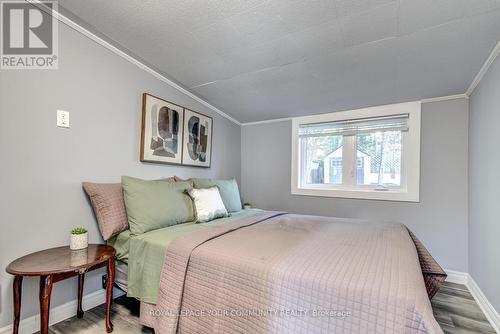 1971 Tiny Beaches Road S, Tiny, ON - Indoor Photo Showing Bedroom